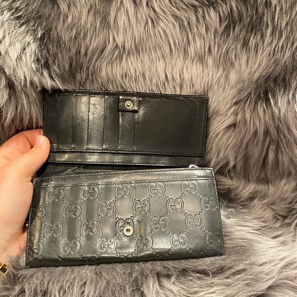 ❌sold❌Monogram Black Gucci Wallet - Picture 4 of 9